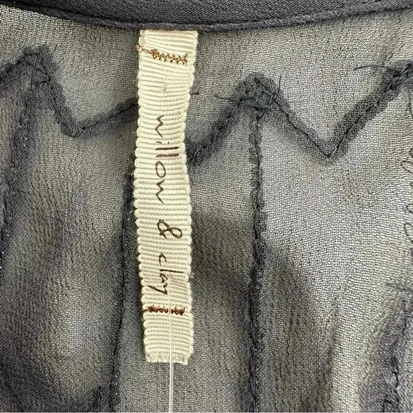 NWT Willow & Clay NORDSTROM Sequin Beaded Sheer Top Dolman Sleeve Blouse Size M - Picture 10 of 13